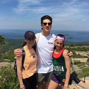 Meet your Posher, Sandy